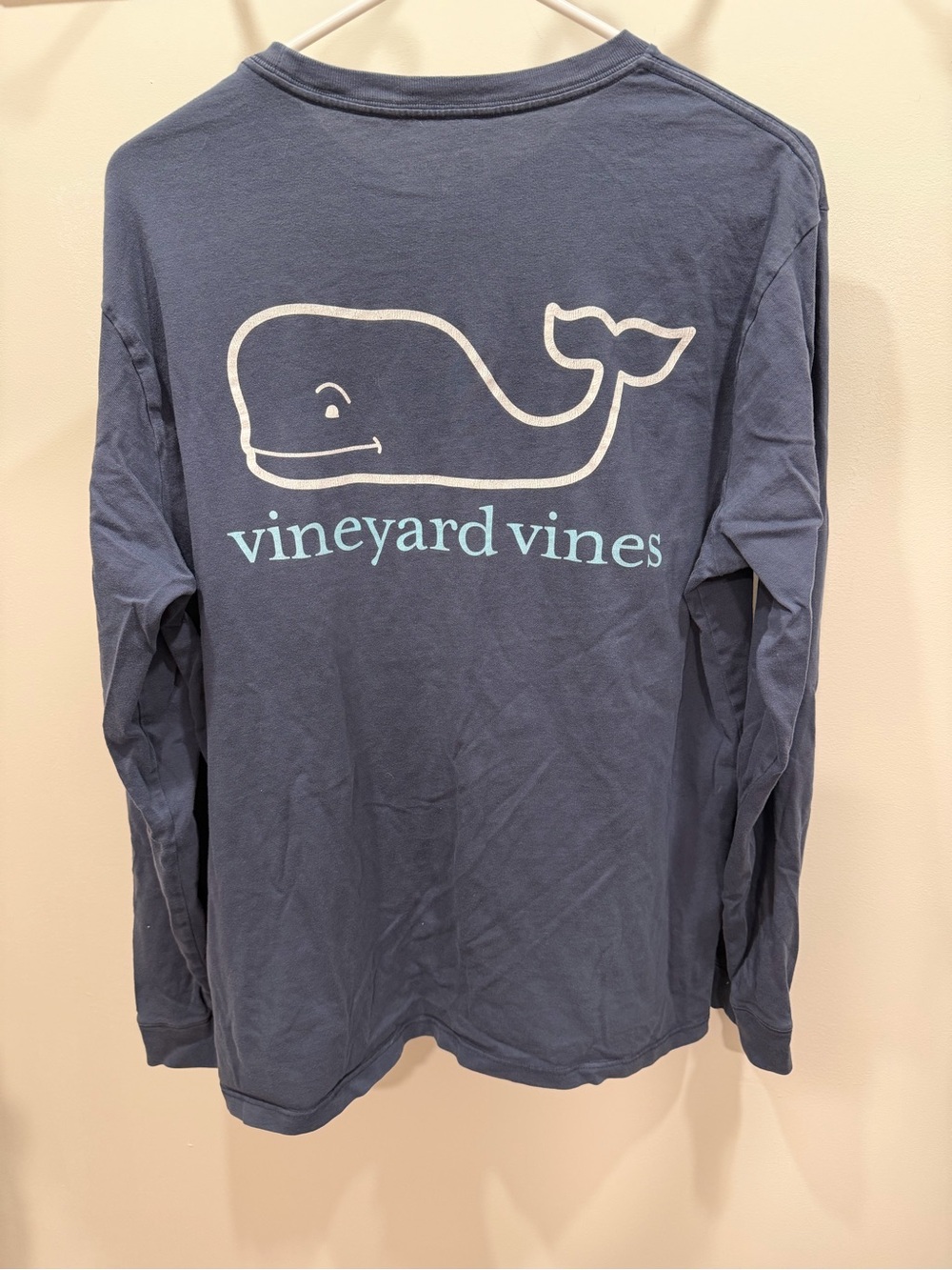 VINEYARD VINES Whale Long-Sleeve Pocket Tee - Picture 2 of 6